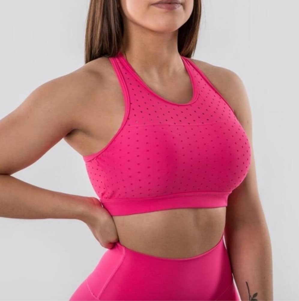 Buffbunny Allure Laser Pink Bra and Legging Size Small